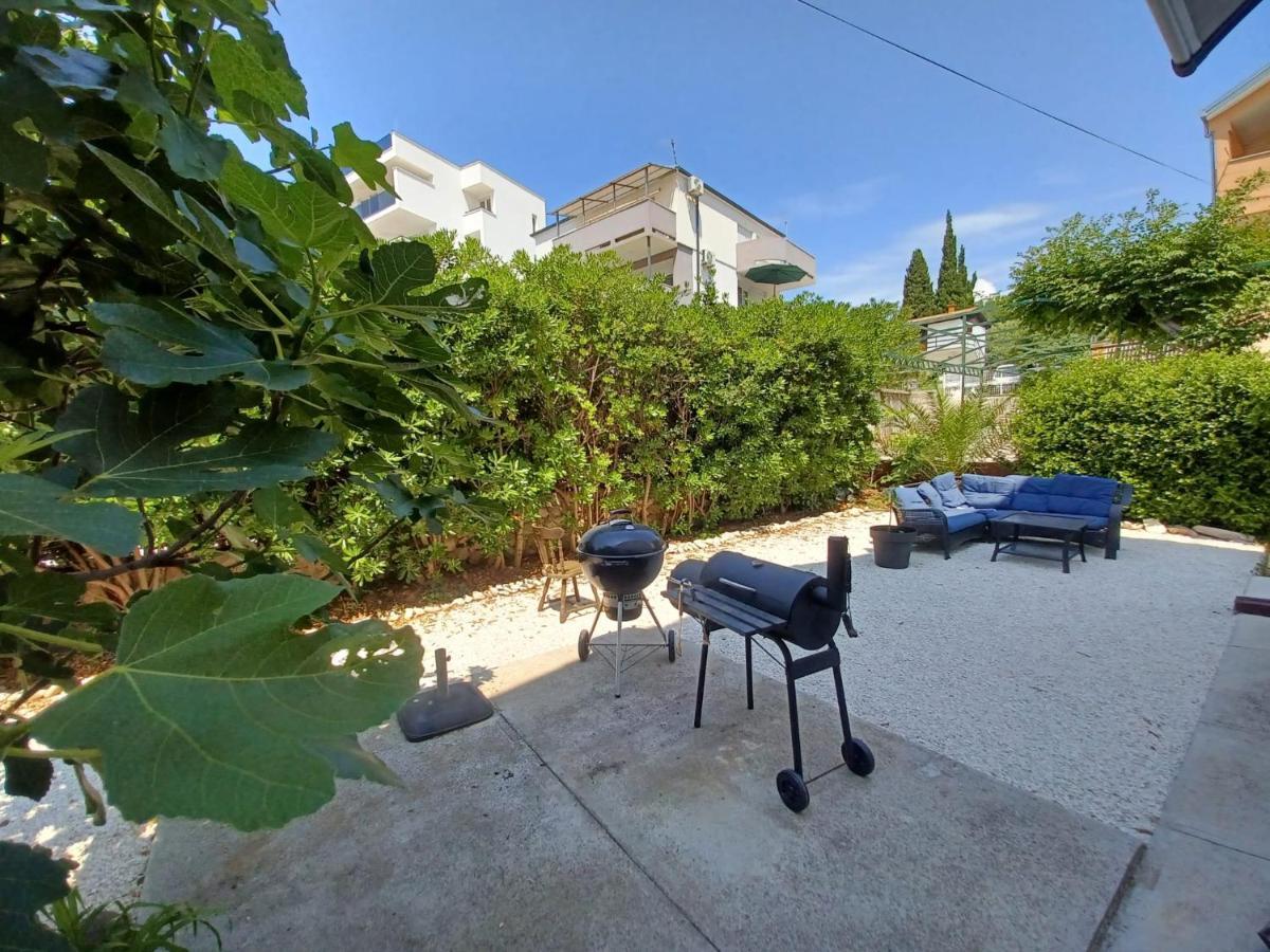 Apartment Bunjo'S Beach House Trogir Dış mekan fotoğraf