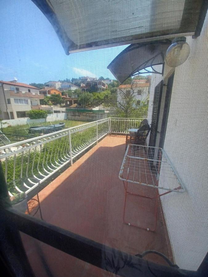 Apartment Bunjo'S Beach House Trogir Dış mekan fotoğraf