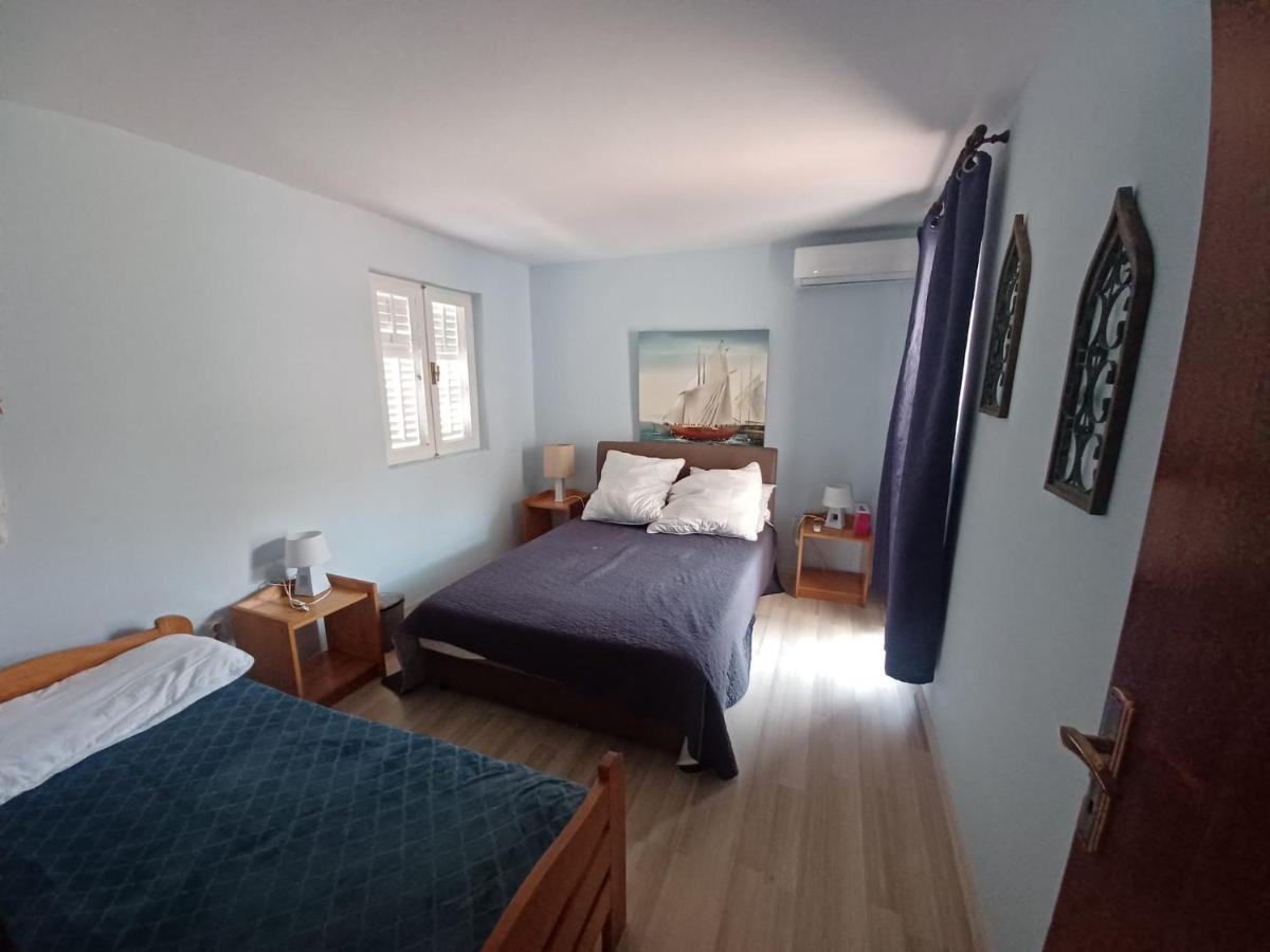Apartment Bunjo'S Beach House Trogir Dış mekan fotoğraf