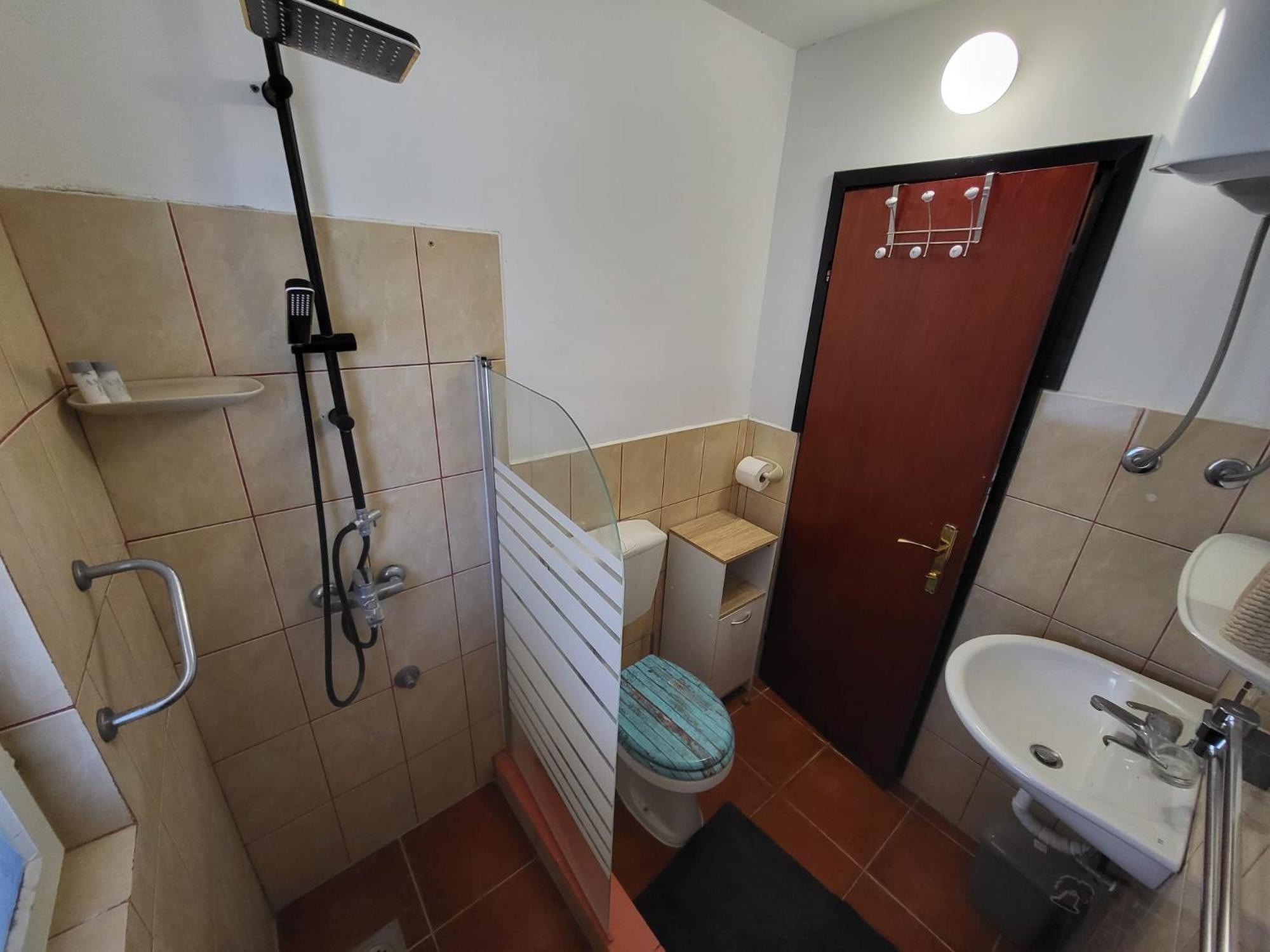 Apartment Bunjo'S Beach House Trogir Dış mekan fotoğraf