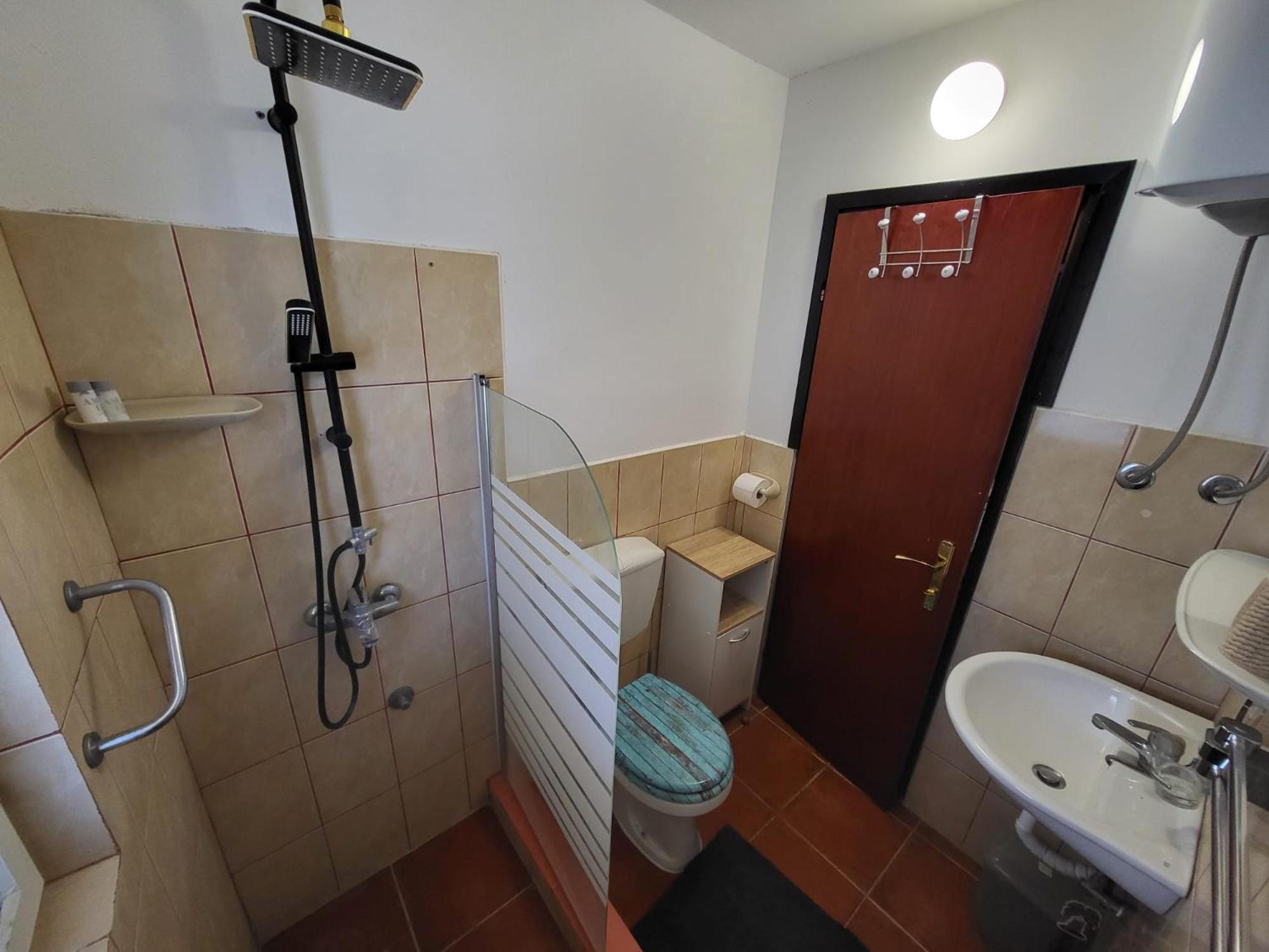 Apartment Bunjo'S Beach House Trogir Dış mekan fotoğraf